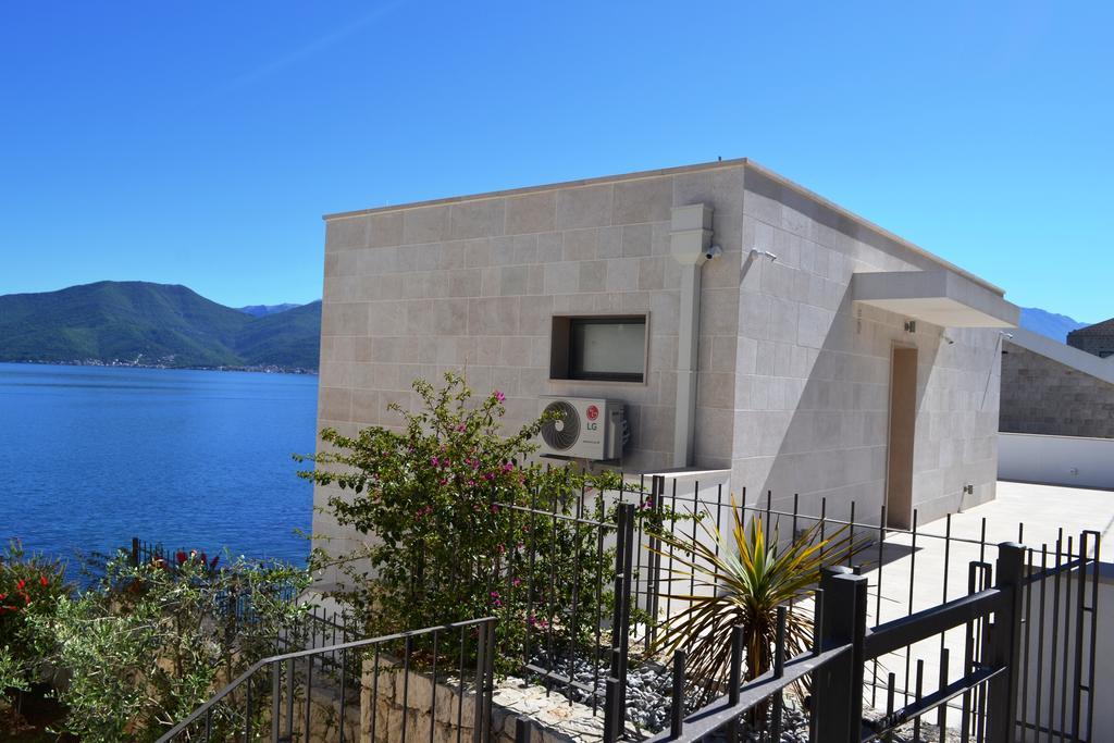 Villa Krasici Tivat Exteriör bild