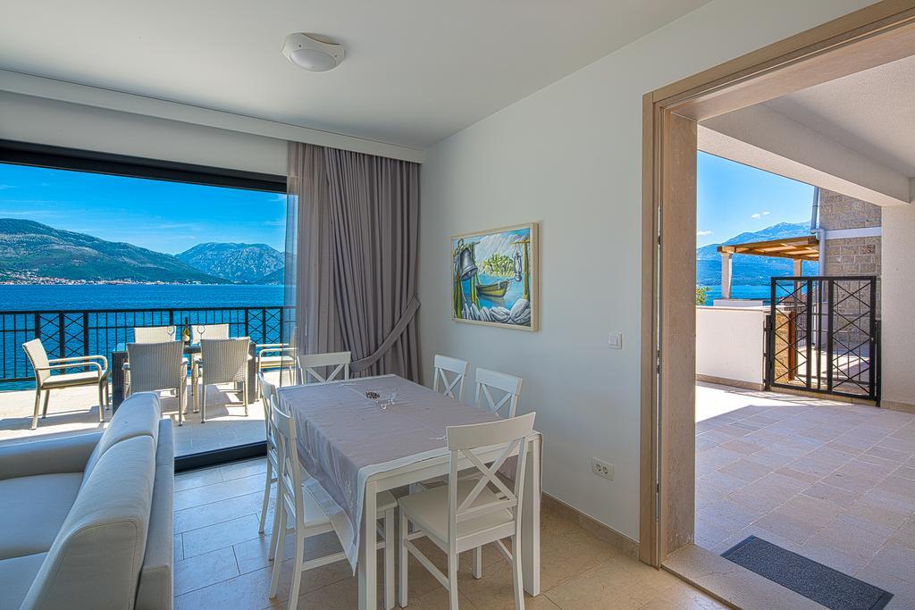 Villa Krasici Tivat Exteriör bild