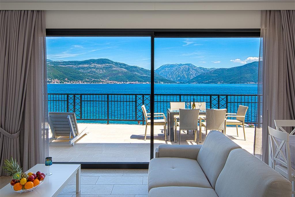 Villa Krasici Tivat Exteriör bild