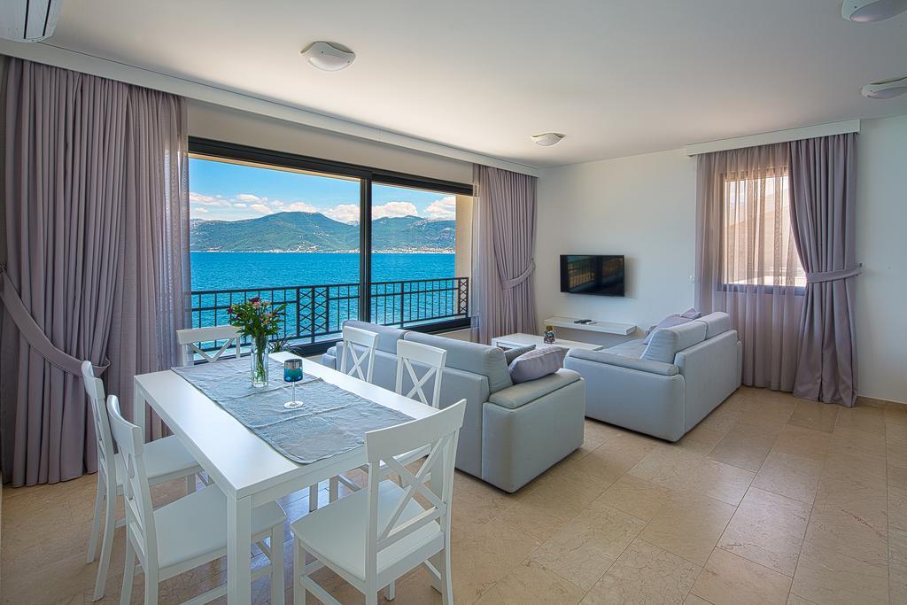 Villa Krasici Tivat Exteriör bild