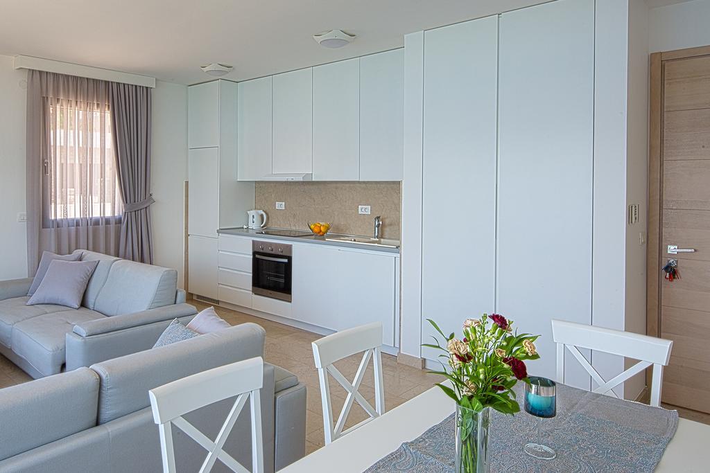 Villa Krasici Tivat Exteriör bild