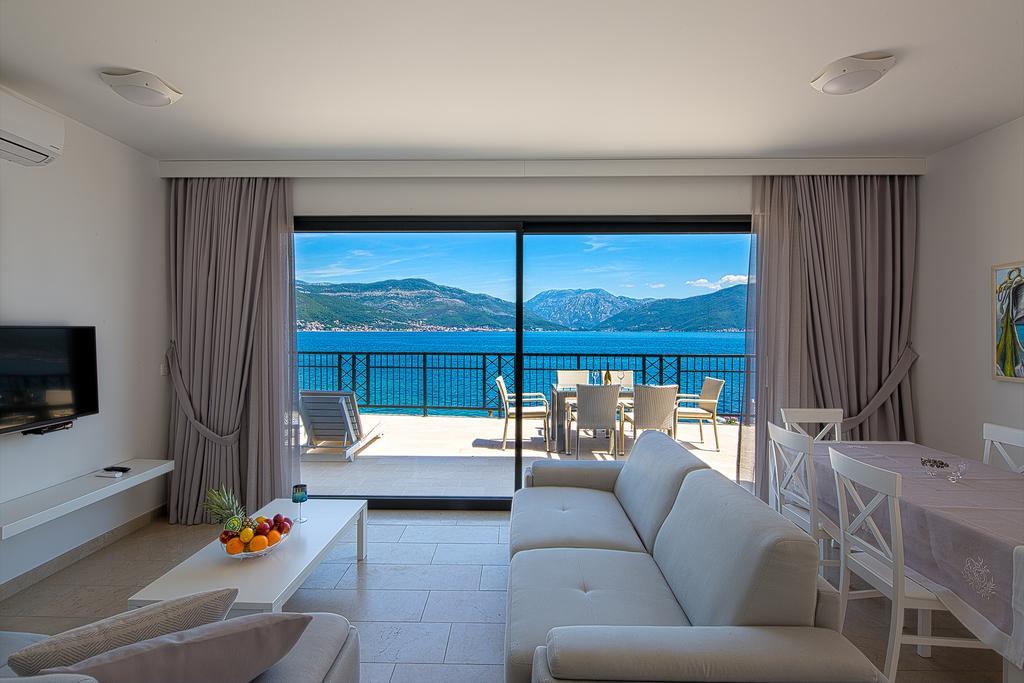 Villa Krasici Tivat Exteriör bild